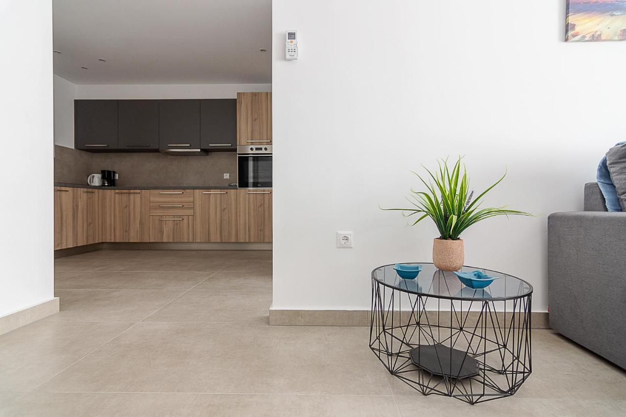 Renovated Apartment Next To Panathenaic Stadium Athen Eksteriør billede